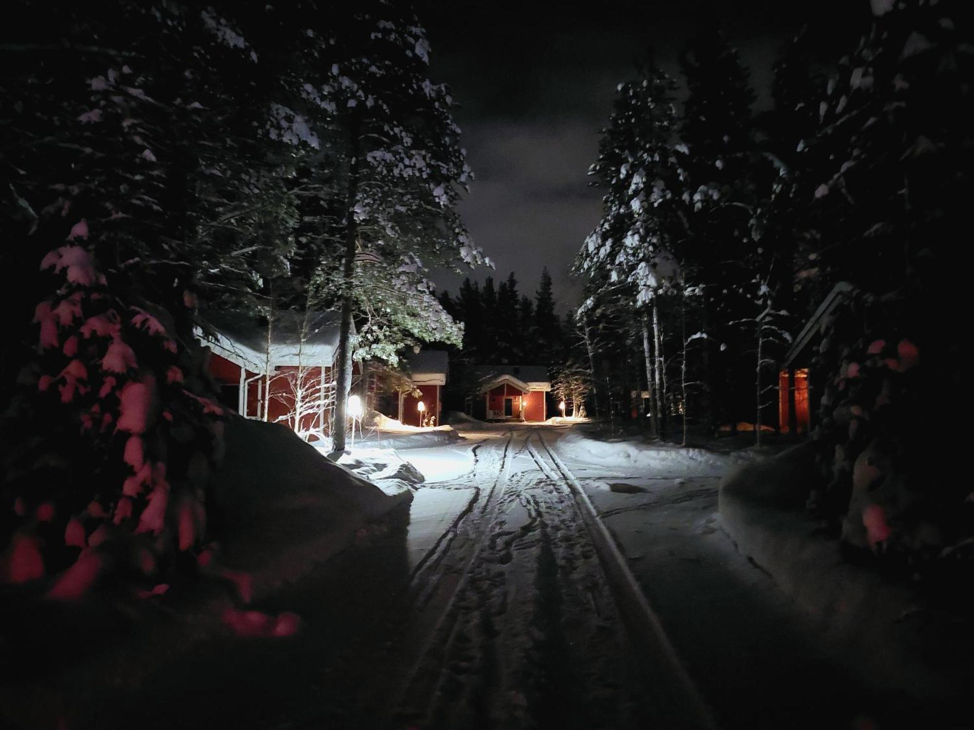 Villa Kuosto Ja Luppo Äkäslompolo Esterno foto